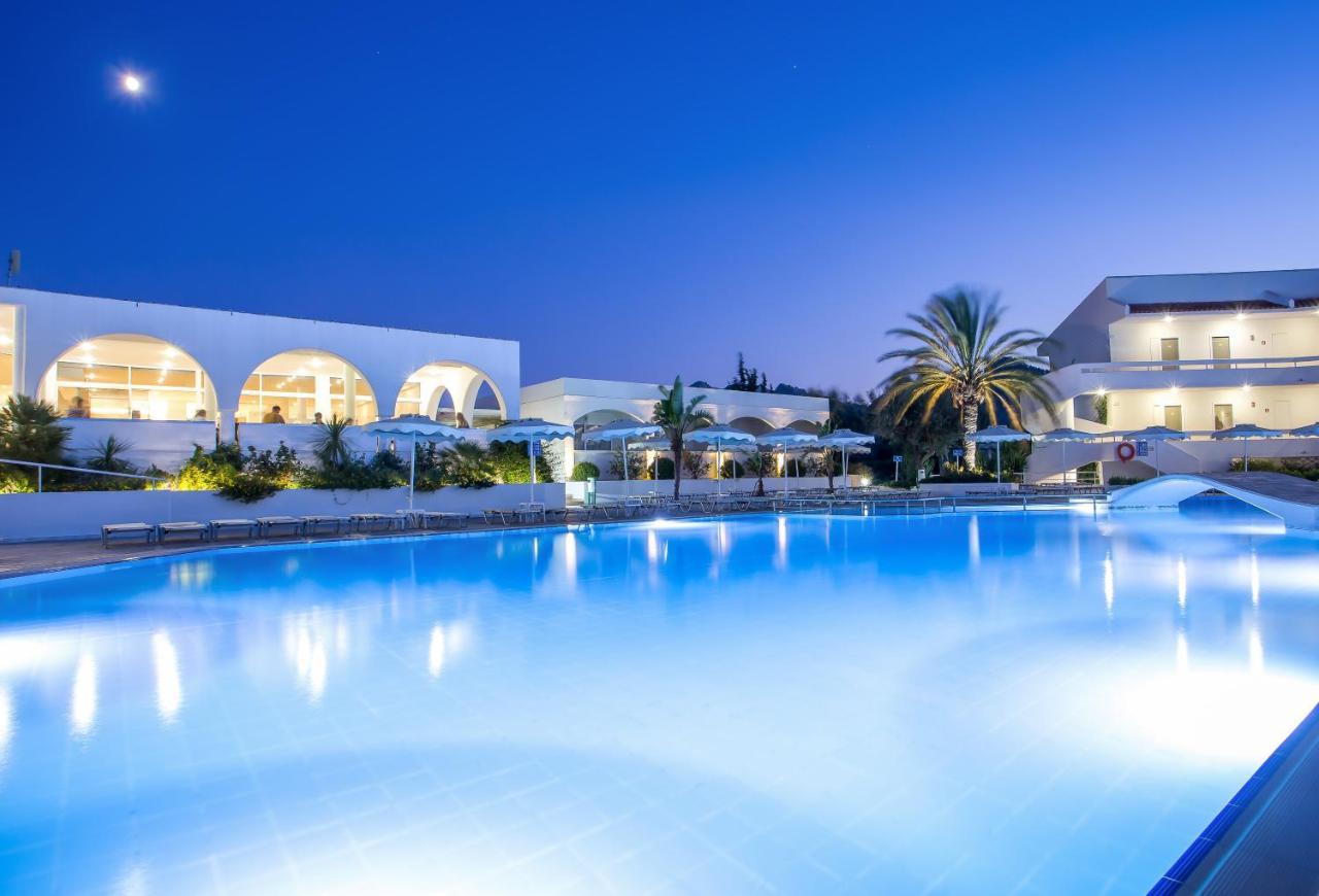 Hotel Niriides Beach Kolymbia Exterior photo